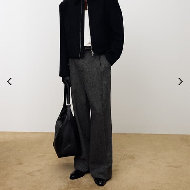 토니웩 DEEP TUCK WIDE-LEG TROUSERS 구매합니다