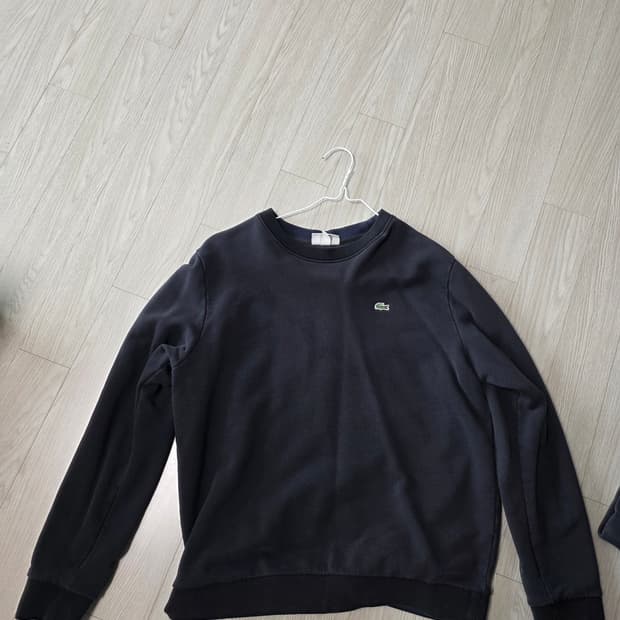라코스테 블랙 맨투맨 L