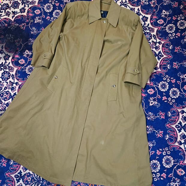 버버리(BURBERRYS) in London 내피탈착 루즈핏 트렌치코트