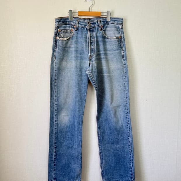 (35) 00s levis 501xx
