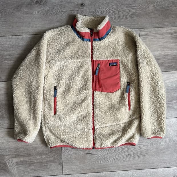 10s 파타고니아 레트로-X 아이보리/레드