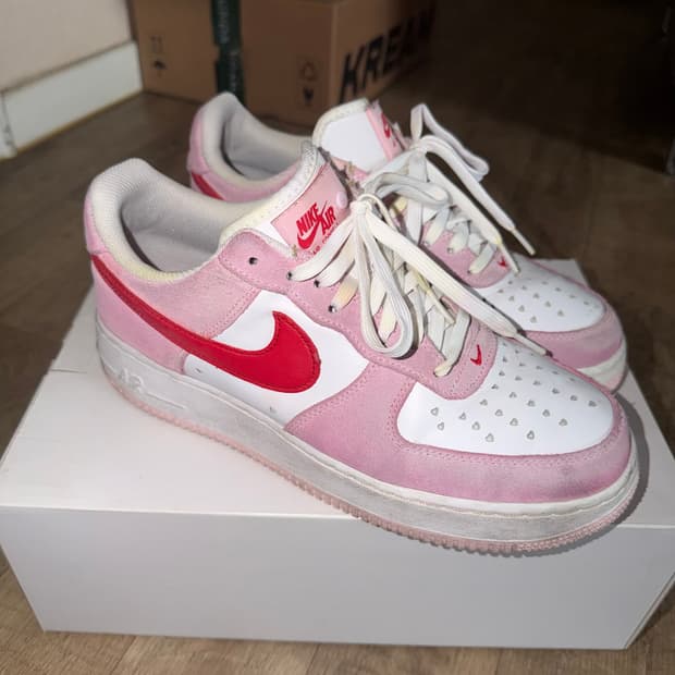 [270] 나이키 에어포스 1 '07 QS 밸런타인데이
