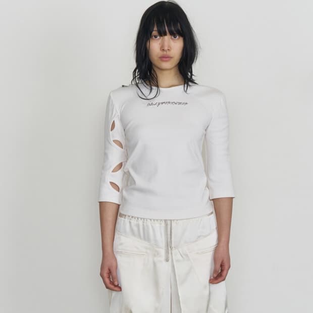오들리워크샵 3-Quarter Cutout Tee