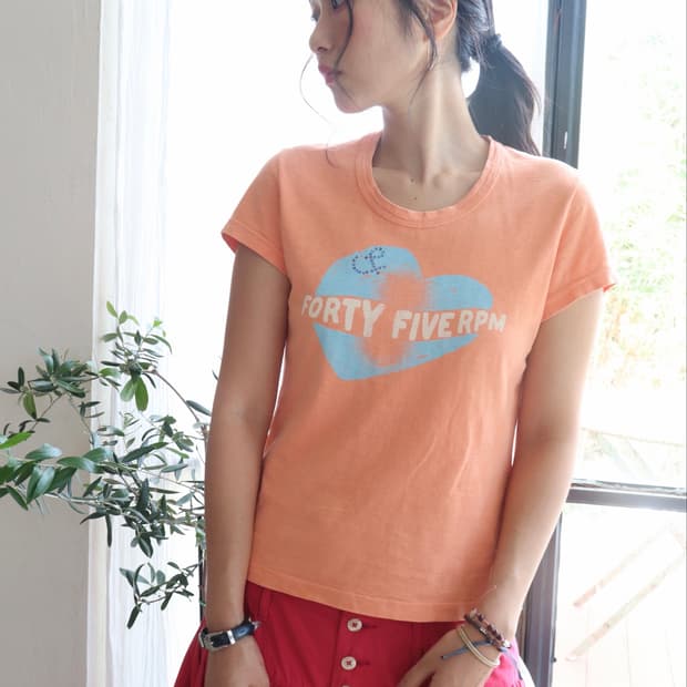 [45rpm] Peach & Blue Logo T-Shirt