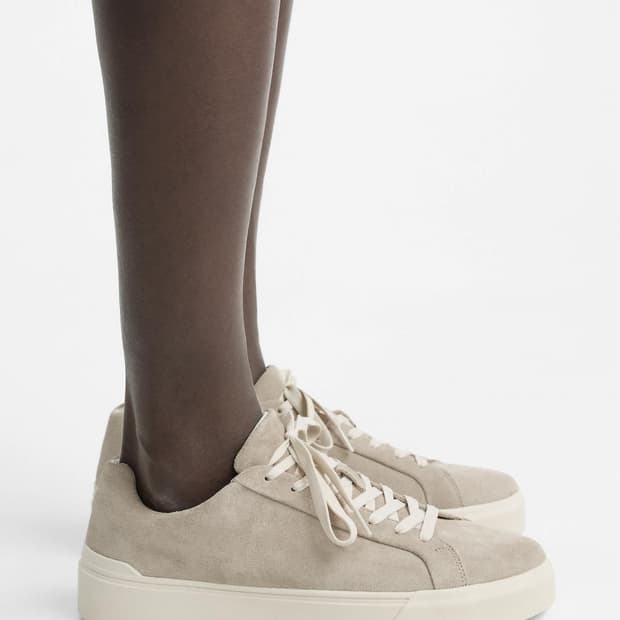 자라 스니커즈 베이지 스웨이드 단화 