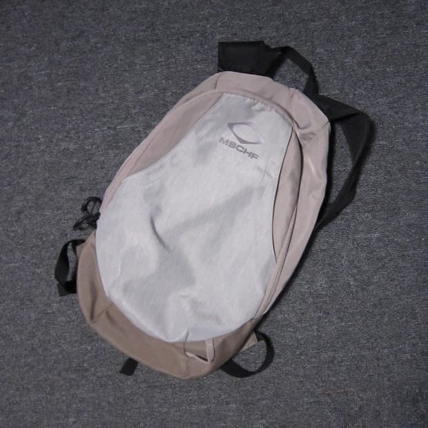 미스치프 롬버스 백팩 핑크그레이