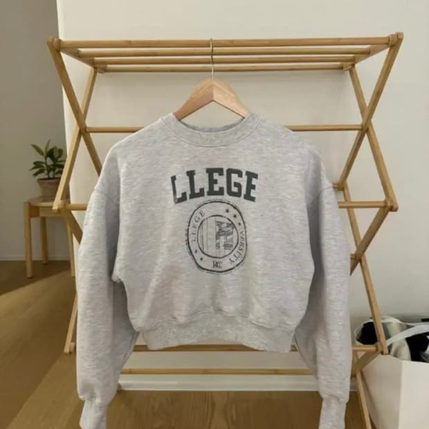 렉토 맨투맨 정유미 차정원 최우식 착용
