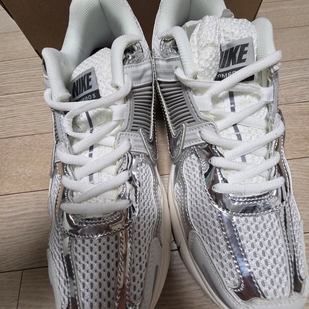 나이키 보메로 5