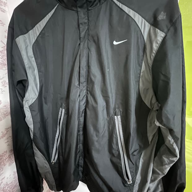 나이키 바람막이