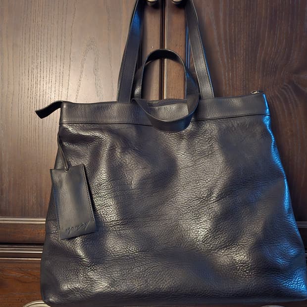 마르셀 marsell BORSO 레더 쇼퍼백 토트백입니다.