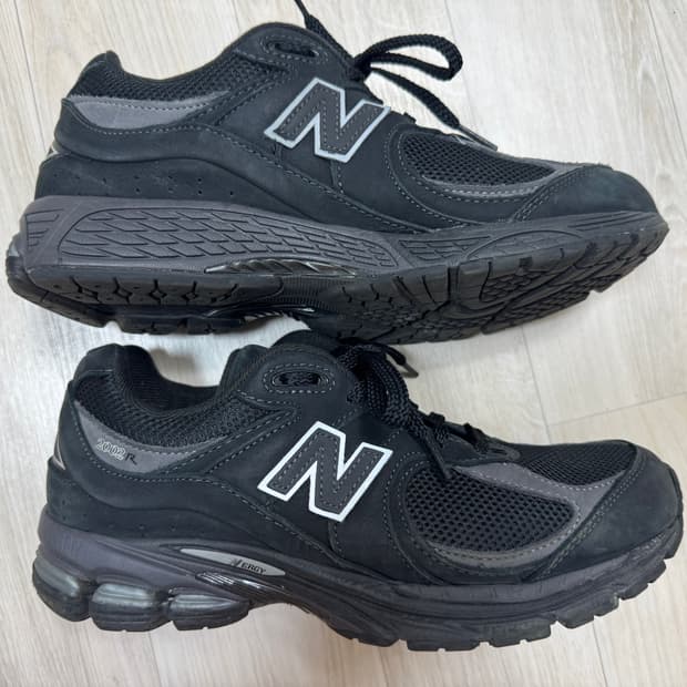 [뉴발란스] M2002RCK 260cm 블랙