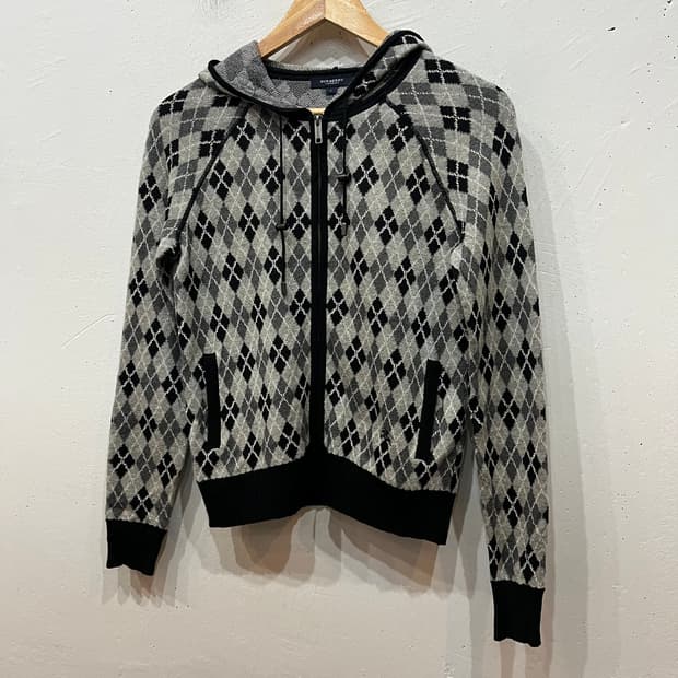 버버리 아가일 니트 후드집업 우먼즈