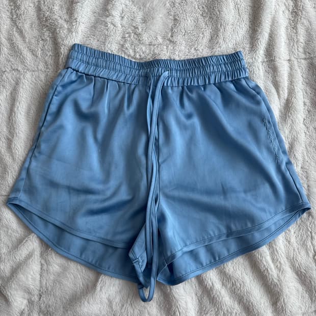 체리퀴리 새틴 팬츠