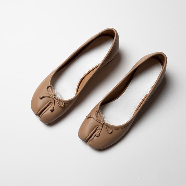 마르지엘라 타비 펌프스