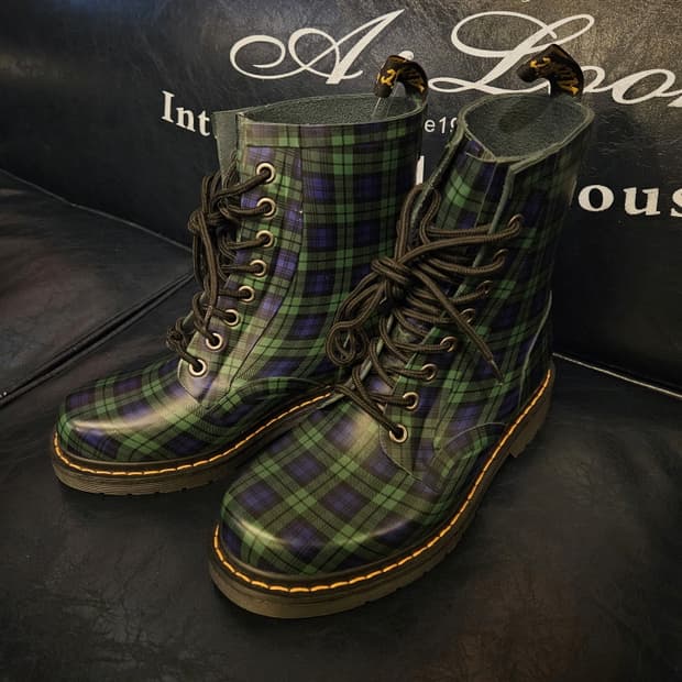 닥터마틴 드렌치 타탄체크 웰링턴 부츠 ( UK 6 ) / 10030