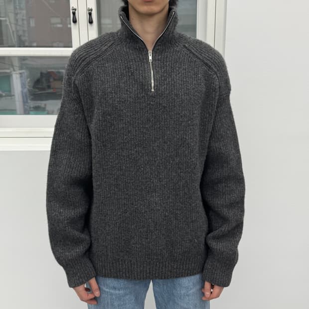 준지 반집업 니트 