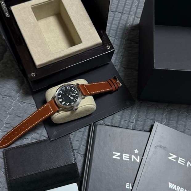제니스 파일럿 워치 타입20 몬트레 40mm