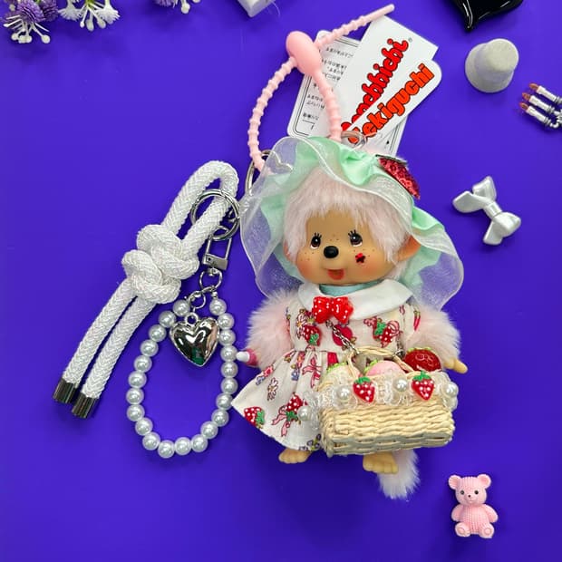 (140)정품몬치치 커스텀키링Strawberry Picnic 🍓🧺
