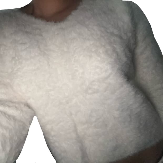 y2k 크림 아이보리 앙고라 크롭 브이넥 니트