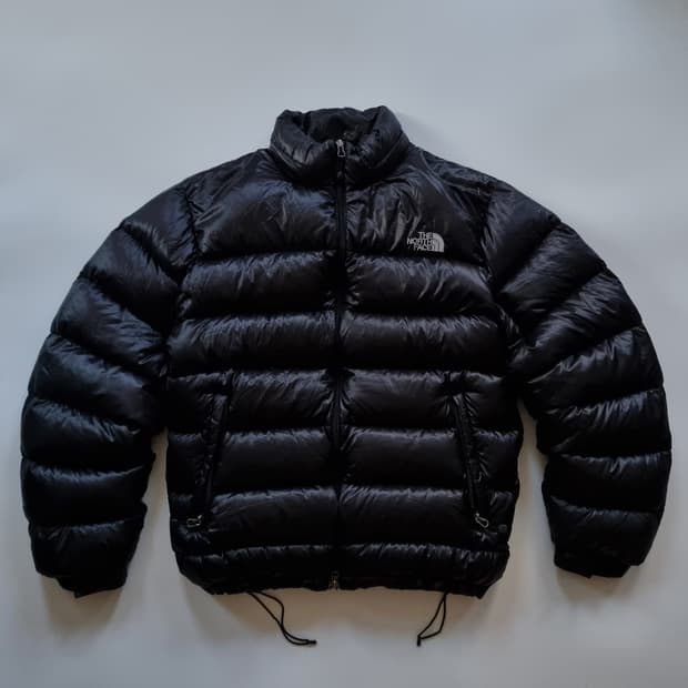 노스페이스 700 애벌레 패딩