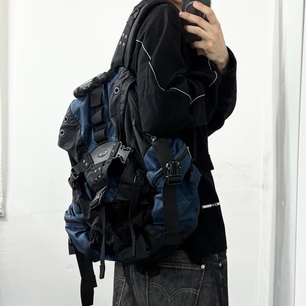 오클리 아이콘 2.0 백팩