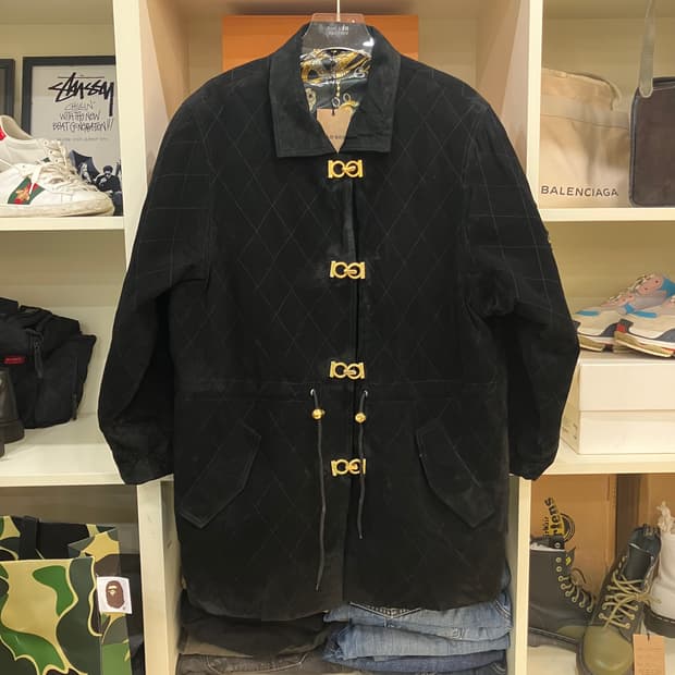 지아니 발렌티노 금장 블랙 스웨이드 퀄팅 자켓