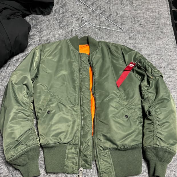 알파인더스트리 마원 항공점퍼