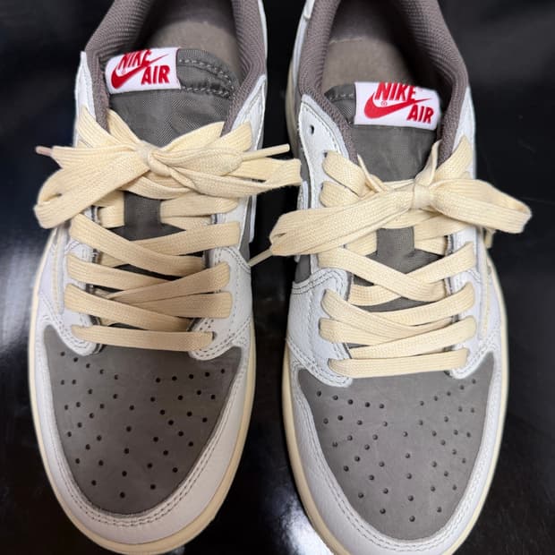 조던 트래비스 스캇 레트로 로우 