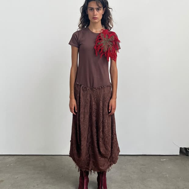 에드워드커밍 레드 그린 플라워 브로치