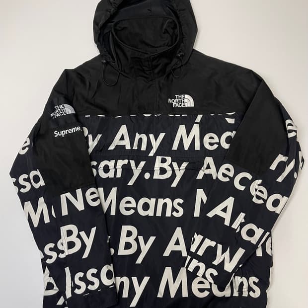 슈프림 x 노스페이스 레터링 아노락 XL
