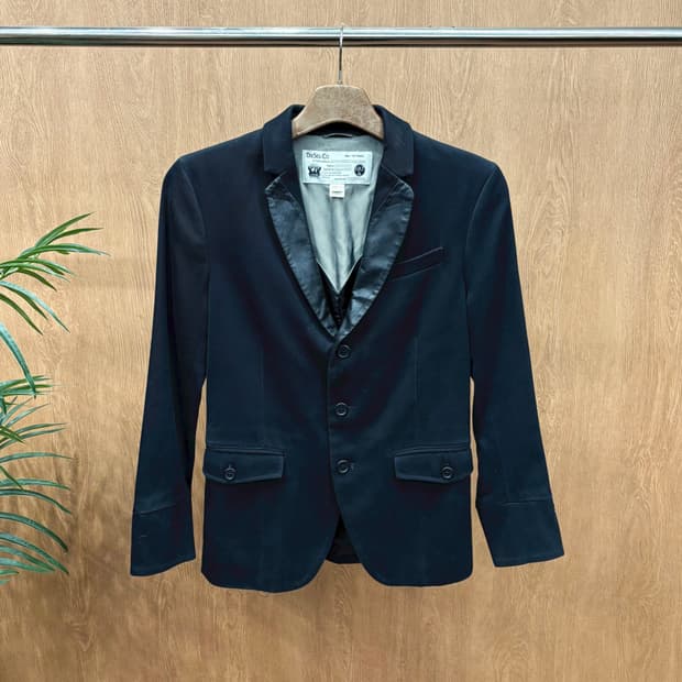 디젤 테일러드 자켓 노치드 라펠 가죽 트리밍 안감 라이닝 디테일 블랙