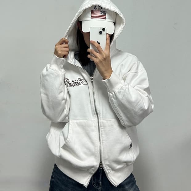 배디 치카노 타투 프린팅 화이트 후드집업