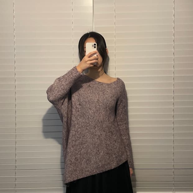 비비안웨스트우드 반오픈 니트