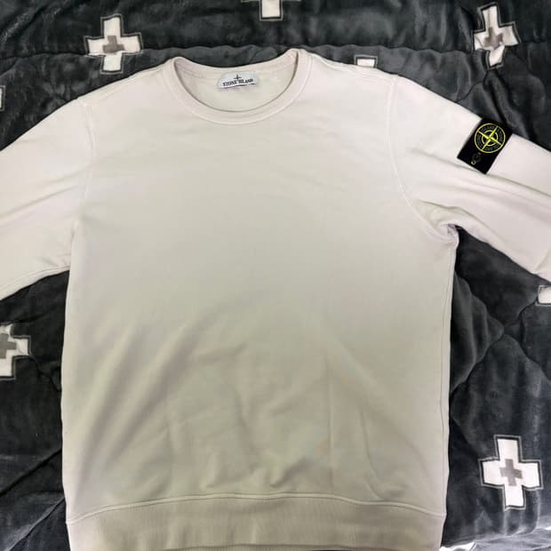 스톤아일랜드 맨투맨 L