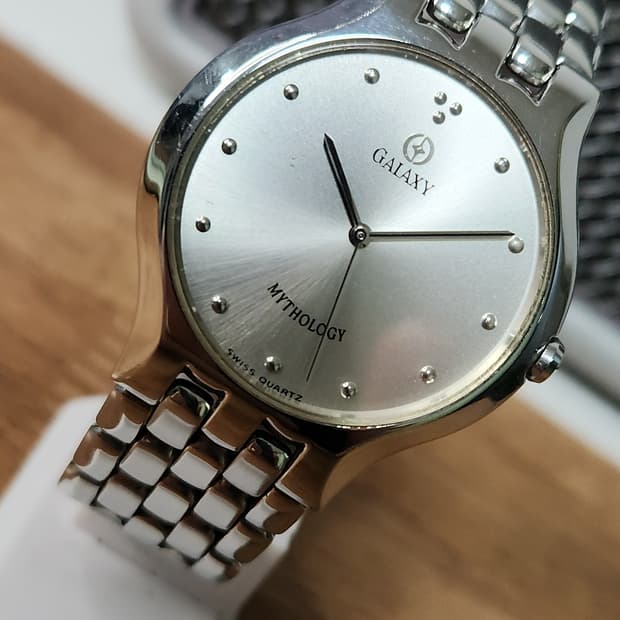 # GALAXY (갤럭시) 미솔로지 빈티지 남성용 명품 시계 급처