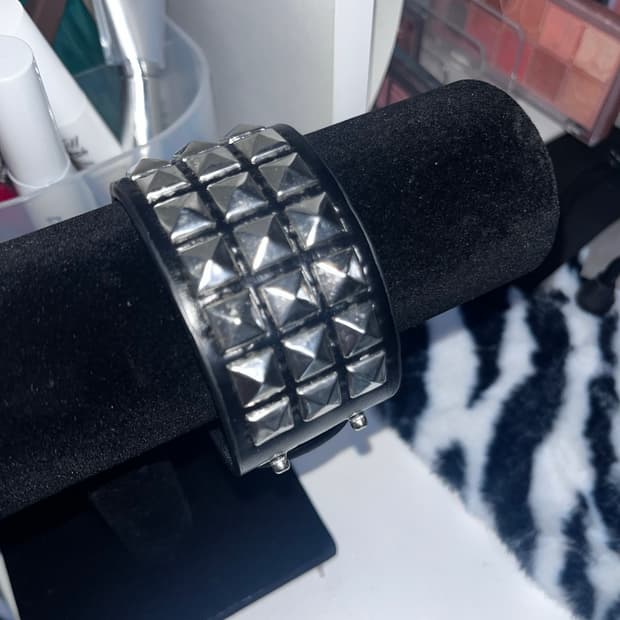 Punk Studded bracelet 펑크 스터드 팔찌