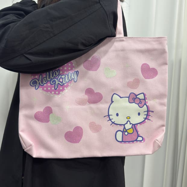 hello kitty pink bag