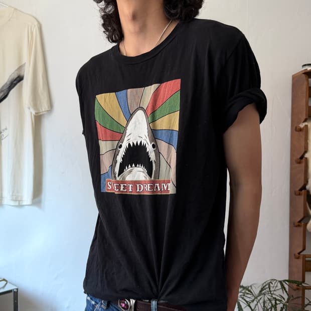 생로랑 16ss 샤크 티