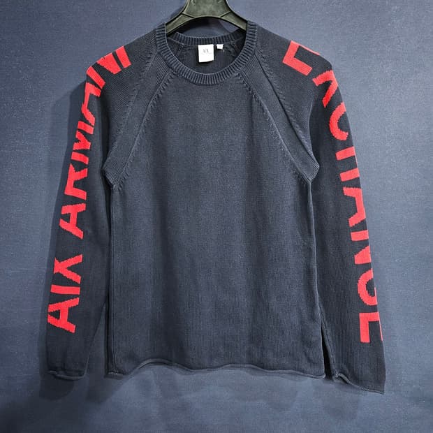 아르마니 익스체인지 프린팅 네이비 남성 슬림핏 95 빈티지 니트