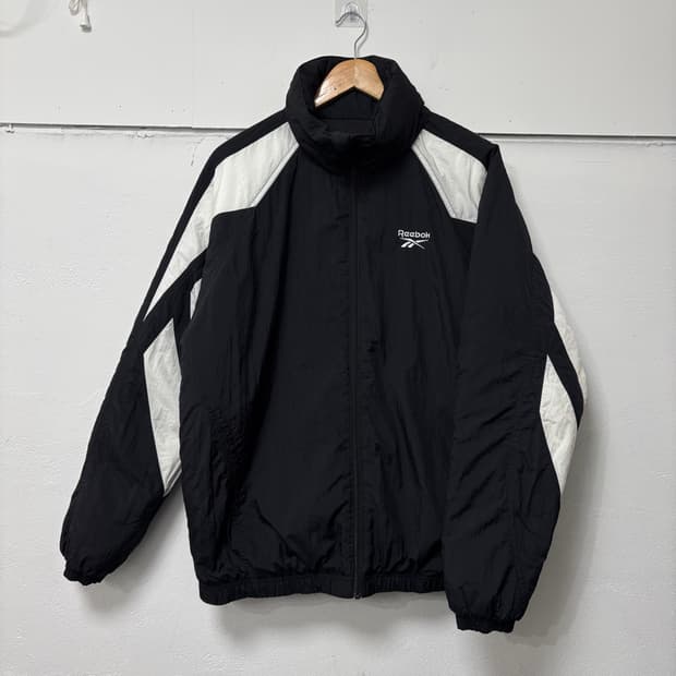 리복 블랙 리버시블 패딩 점퍼