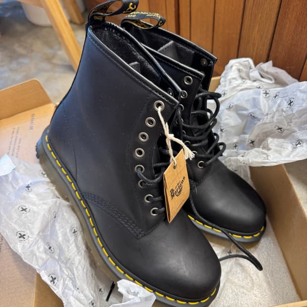 닥터마틴 1460 스노우플로우 WP 부츠 블랙 270