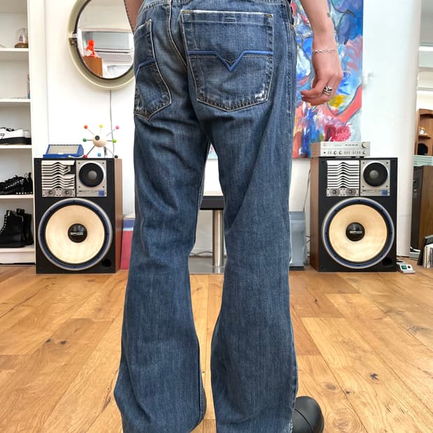 [32] 디젤 플레어 데님 팬츠