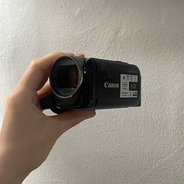캐논 VIXIA HF R500 캠코더