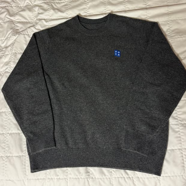 [XL] 아더에러 시그니피컨트 TRS태그 니트