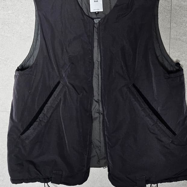 2) 폴리테루 패디드베스트 딥차콜 