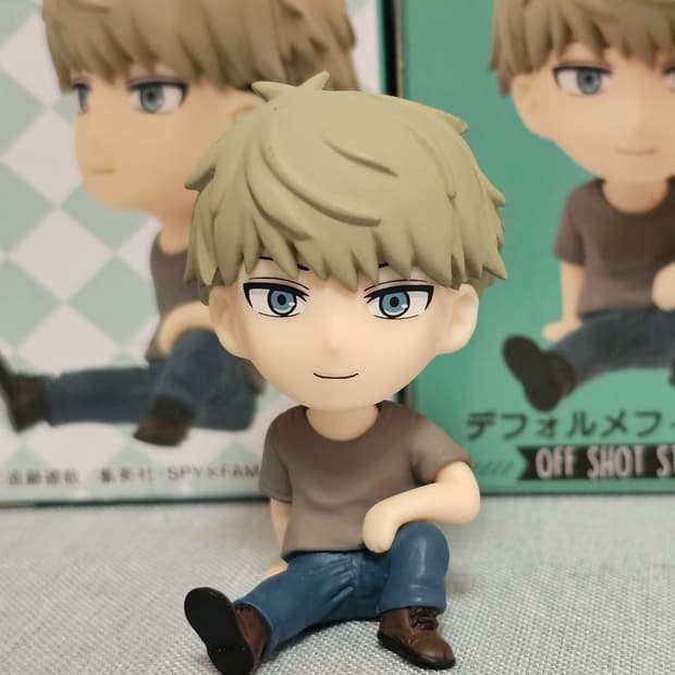 스파이패밀리 로이드 피규어