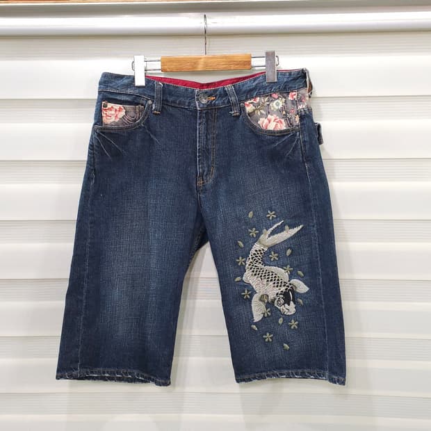 JAPAN 빈티지 오린엔탈 잉어 자수 데님 하프팬츠- 31정도