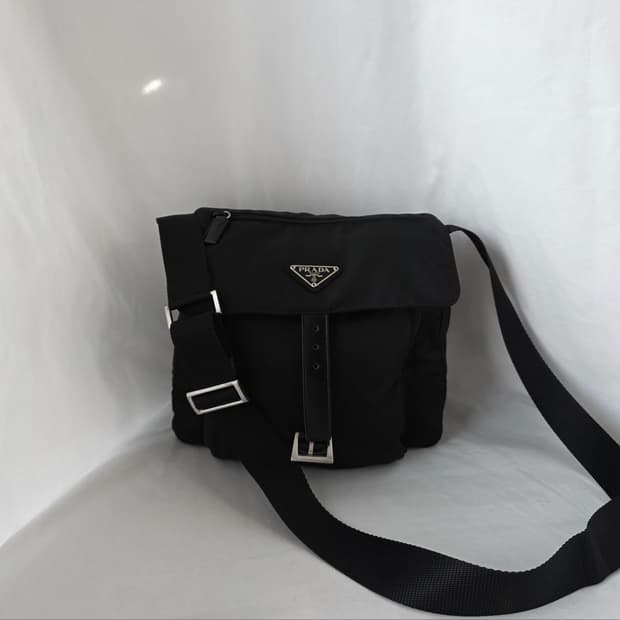 [정품 PRADA] 프라다 포코노 나일론 크로스백 주우재백 남녀공용
