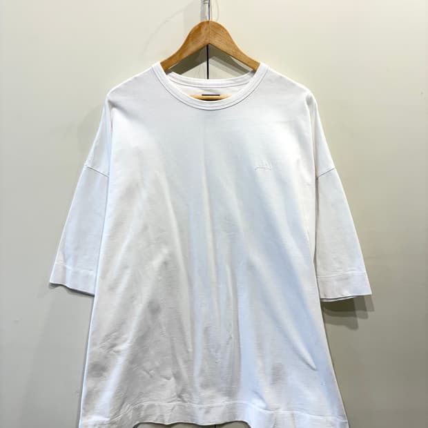 준지 자수 로고 오버핏 반팔 티셔츠