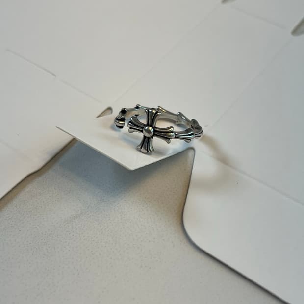 925 Silver Gothic Cross Ring